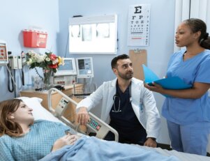 Saiba o que um enfermeiro faz e conheças as três principais áreas nas quais ele atua.