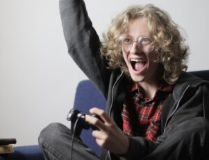 tipos de e-games -pexels-andrea-piacquadio-3853898