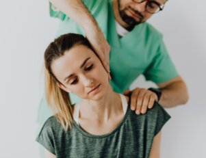 quanto-ganha-fisioterapeuta-pexels-karolina-grabowska-4506205