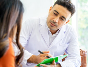 O psicólogo concursado pode atuar em órgãos federais, estaduais e municipais.