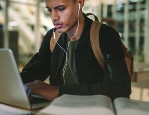 Curso de Desenvolvimento Back-End.