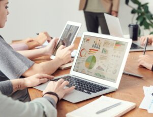 Como ganhar dinheiro com Inteligência de Mercado e Análise de Dados