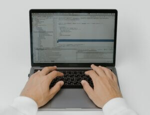 O Curso em Gestão de Qualidade as fases da fabricação e venda de produtos