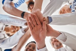 Qual a diferença entre Saúde Coletiva e Saúde Pública?